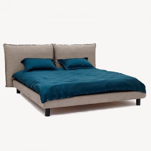 Мягкая кровать Bari